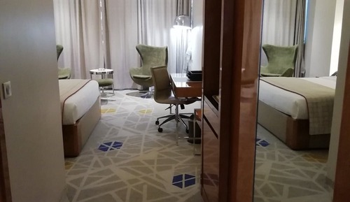 Junior Suite