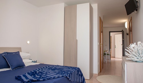Standard Apartment, 1 Queen Bed with Sofa bed, Sea View