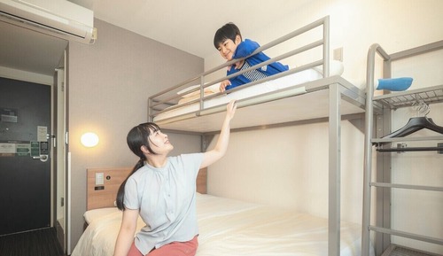[Smoking] Room with 1 Double Bed with Loft Bed