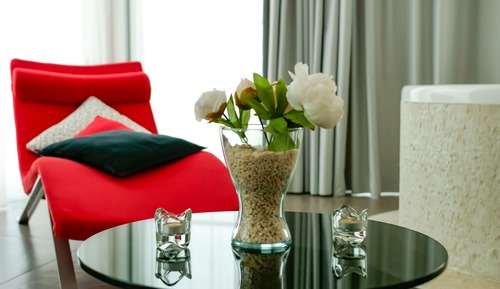 Luxury Suite (Max)