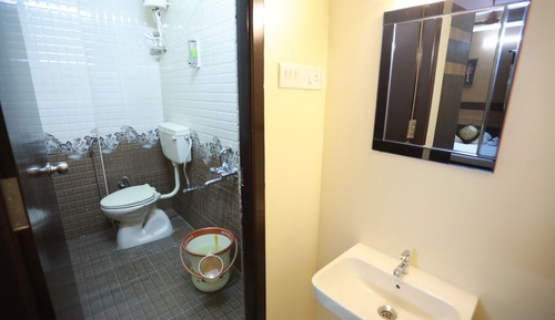 Family Single Room