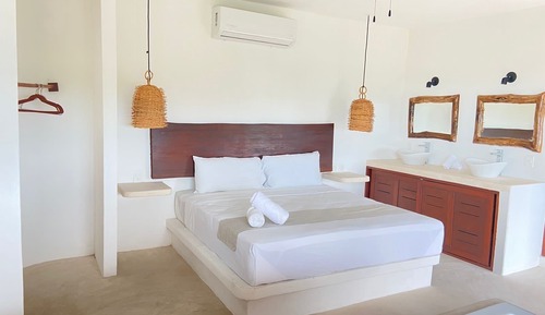 Honeymoon Room