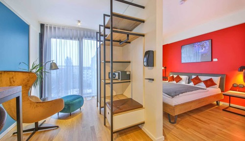 Deluxe Apartment, City View