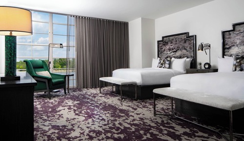 Deluxe Room, 2 Queen Beds, River View (Mobility Accessible, Roll-In Shower)
