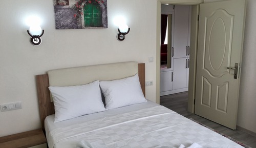 Deluxe Apartment, City View