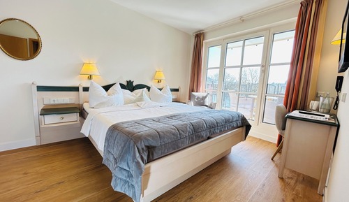 Double Room, Balcony (Moselzimmer)