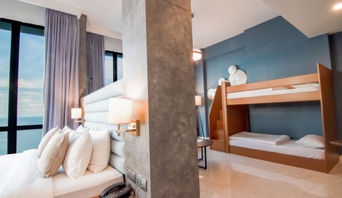 Premium Supreme Suite