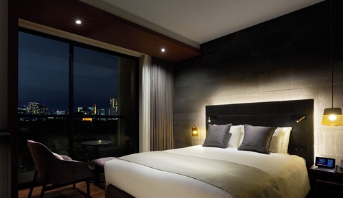 Standard , 1 bed Queen , with balcony, Non Smoking