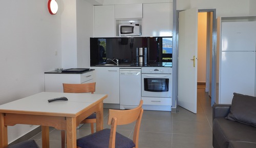 1 Bedroom Apartment 2 persons and 1 baby with Balcony