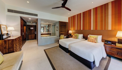 Luxury Seafront Twin- Discounts (10% on SPA, 5% on Water Sports)