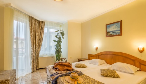 Standard Double or Twin Room, City View
