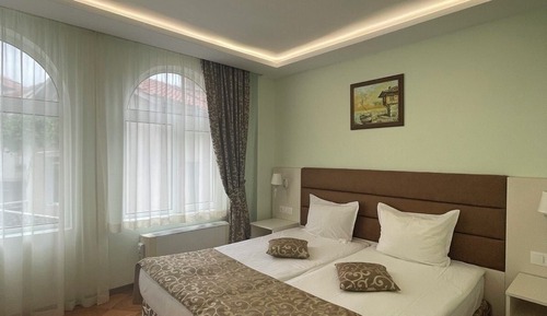 Basic Apartment, 1 Bedroom, Balcony, City View
