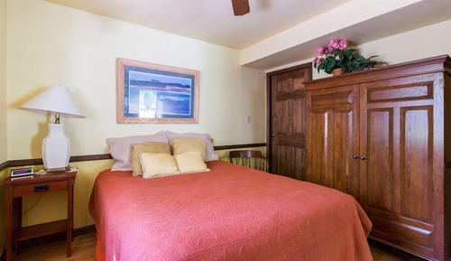 Suite (Hidden Treasure)