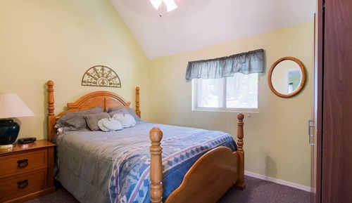 Cabin (Orabelle)