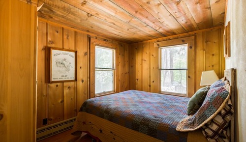 Cabin (Ranch House)