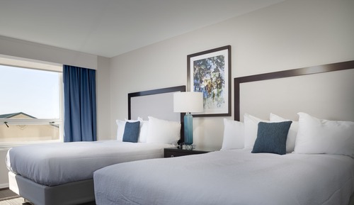 Standard Double Room (with View)