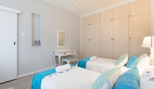 Premier Apartment, 3 Bedrooms, Beach View