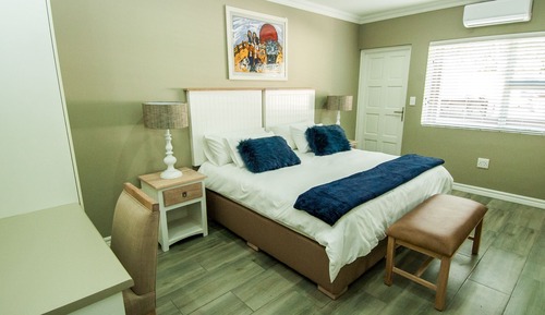 King / Twin Room 2