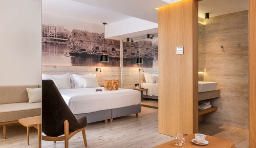 Junior Suite, 1 Double or 2 Twin Beds
