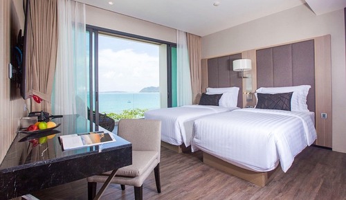Premier Twin Room, Sea View