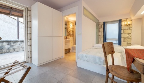 Superior Room, Balcony, Garden View