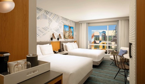Room, 2 Queen Beds, Accessible, Courtyard View (Roll In Shower)