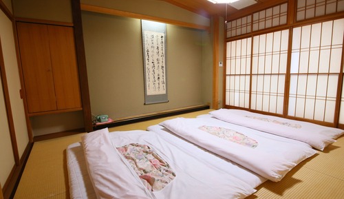 Japanese Style Room with Shared Bathroom