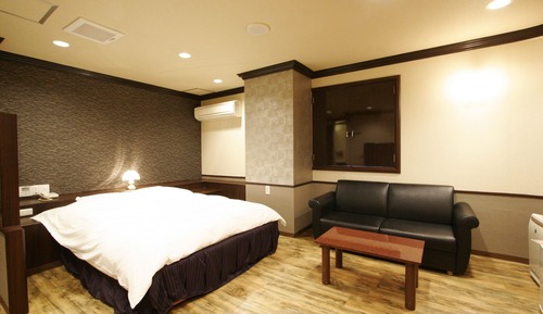 Business King Room (C1)