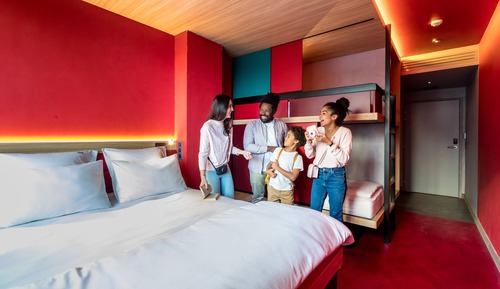 Yooma Family Y4 Seine Side