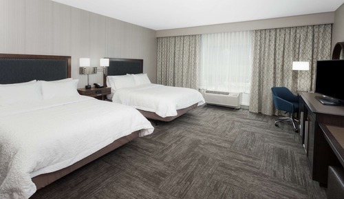 Room, 2 Queen Beds, Accessible, Non Smoking (Bathtub)