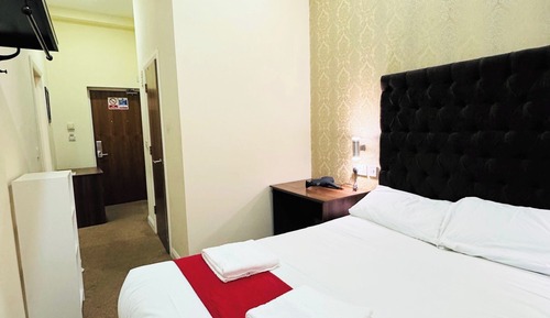 Deluxe Suite, 1 Double Bed, Non Smoking, Microwave