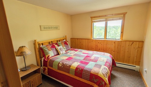 Condo, 2 Bedrooms