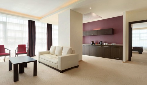 Suite, Multiple Beds, Non Smoking