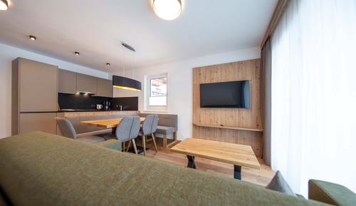 Exclusive Apartment, Non Smoking, Balcony