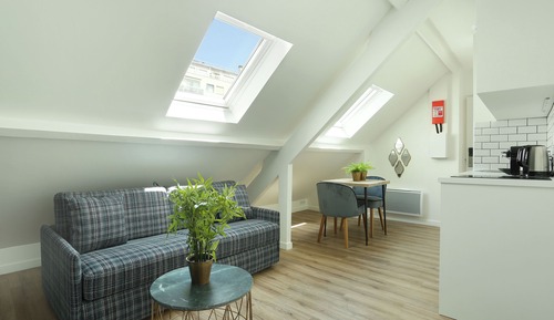 1 Bedroom Apartment