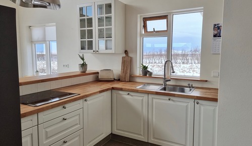 House, 3 Bedrooms, Mountain View