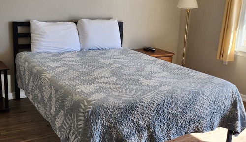 Deluxe Single Room, 1 Queen Bed