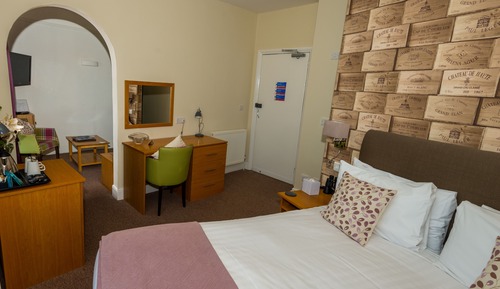 Premier Suite