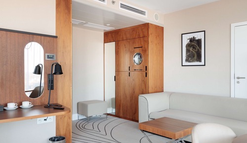 Suite, Sea View (Blue Sky)