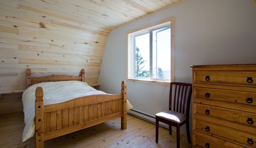 Standard Chalet, 2 Bedrooms, Bay View (L'Églantier)