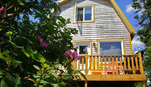 Standard Chalet, 2 Bedrooms, Beach View (Le Mikmak)