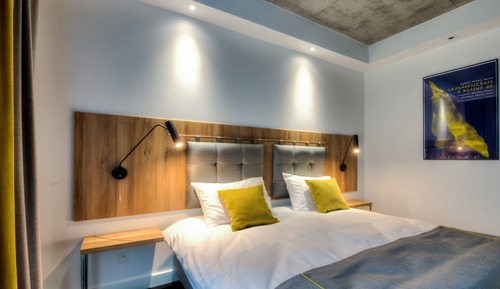 Executive Suite, 2 Bedrooms, Fireplace