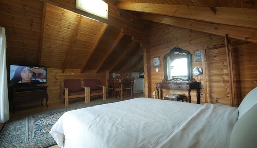 Deluxe Studio (Balcony)