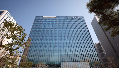 [CASINO PKG] Deluxe Double Room, City View + 1 Paradise Busan Casino voucher + Foreigner Only