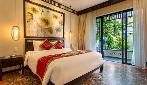 Superior Room, Garden View