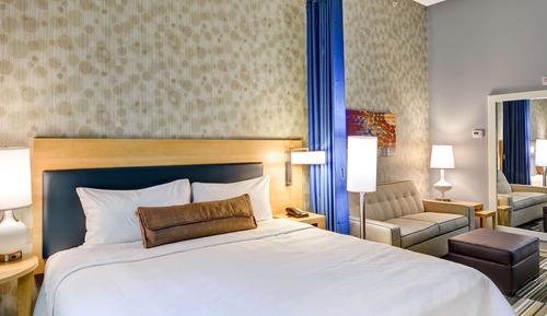 Studio Suite, 1 King Bed, Non Smoking