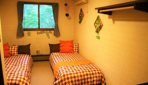 Twin Room, Private Bathroom