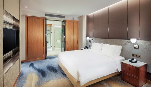 King Deluxe Suite