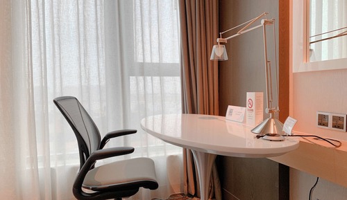 King Guest Room High Floor