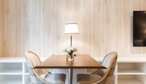 Studio Suite (Goldener)
